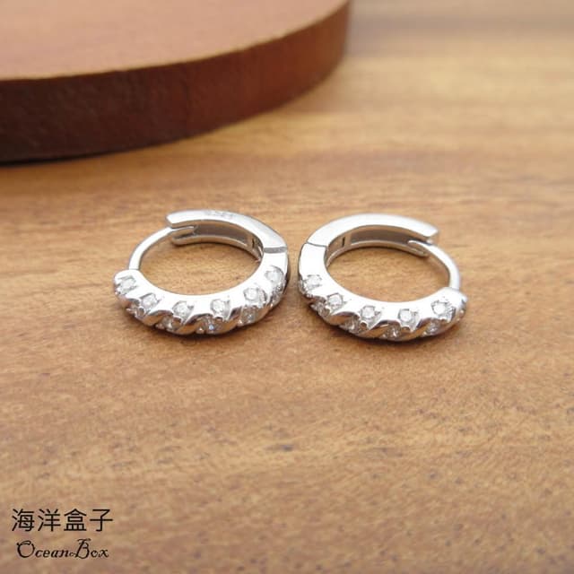 【海洋盒子】璀璨閃耀螺旋排列鋯石S925純銀針式易扣耳環.圈圈耳環.外鍍專櫃級正白K