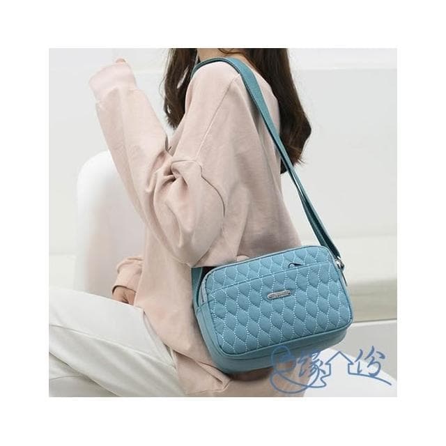 菱格紋繡線尼龍側背包 斜背包 小方包 淑女包 單肩包 情人節禮物【緣份小屋】