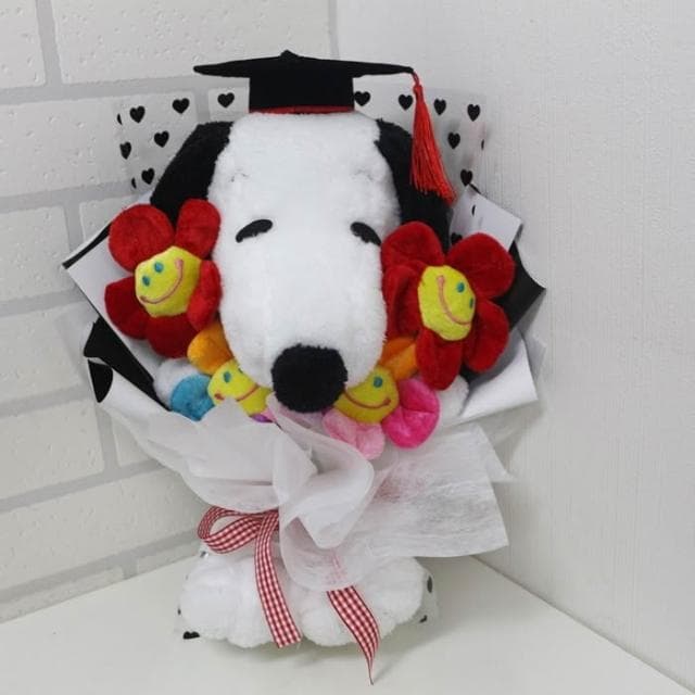 史努比花束 正版史努比 娃娃花束 求婚花束 畢業花束 情人節花束 母親節花束 生日禮物 教室節 聖誕節禮物