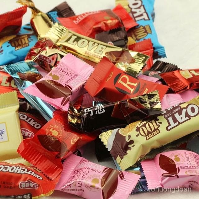 心心相印 巧克力代可可脂黑巧克力白巧克力夾心巧克力喜糖巧克力零食批髮