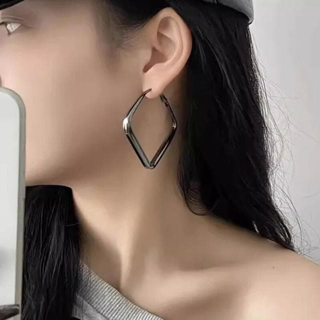 耳環暗系風高級感槍黑色方形大耳圈耳環簡約時尚誇張氣質圓臉顯瘦耳飾輕盈精緻輕奢高級韓國不過敏超閃耳環耳飾飾品配禮服百搭禮物