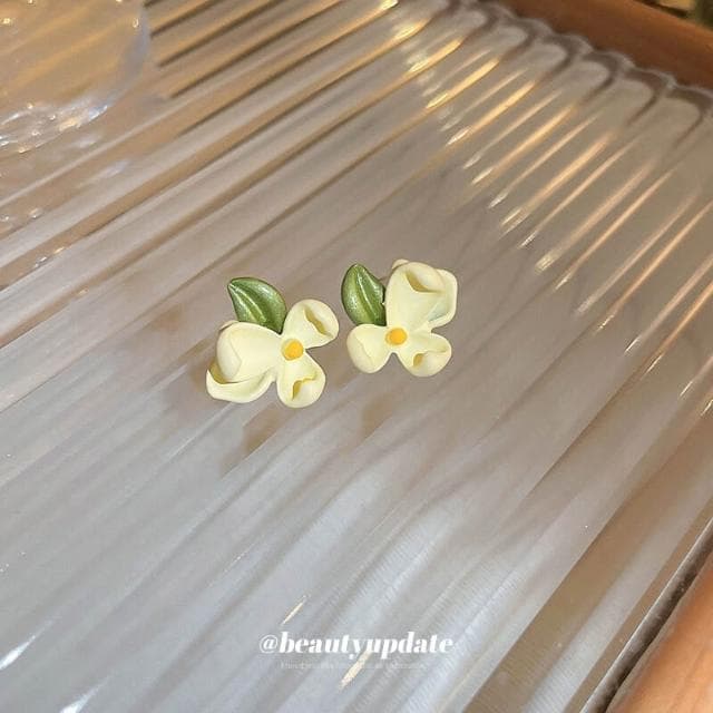  耳環銀針花朵葉子耳環韓國小清新氣質甜美耳釘個性可愛風網紅耳飾輕盈精緻輕奢高級韓國不過敏看不膩超閃耳環耳飾飾品配禮服百搭