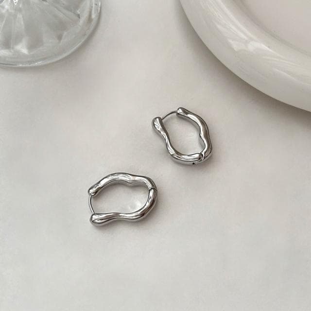 耳環輕奢耳環女幾何橢圓高級感素圈耳圈小眾設計耳扣輕盈精緻輕奢高級大氣韓國不過敏看不膩超閃耳環高品質耳飾飾品配禮服百搭禮物
