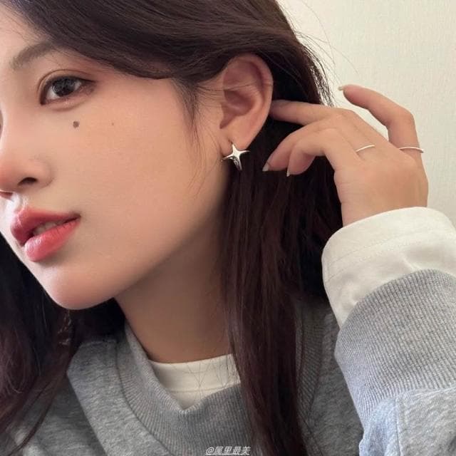 耳環設計星星耳環女小眾設計高級感新款耳圈銀針耳釘耳飾 不過敏看不膩超閃耳環耳飾飾品不褪色百搭禮物輕盈精緻輕奢高級韓國