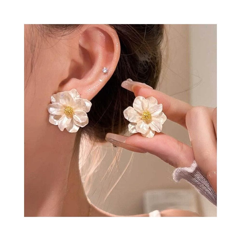 耳環時尚氣質耳墜山茶花耳釘輕奢女小眾新款耳環高級感耳飾品 不過敏看不膩超閃耳環耳飾飾品不褪色百搭禮物輕盈精緻輕奢高級韓國