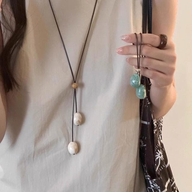 項鏈夏季綠色暈染吊墜長款項鏈繩女款森系裝飾毛衣鏈小眾掛脖項飾 項鍊女珍珠項鍊時尚百搭吊墜項鍊長項鍊飾品毛衣鍊生日禮物