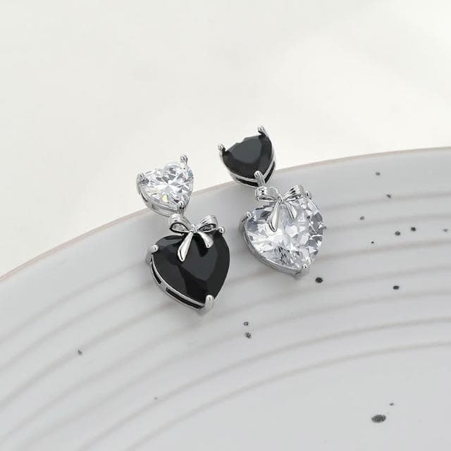 Miss Si【現貨速發】微鑲鑽石愛心耳釘 高級感蝴蝶結耳飾 輕奢愛心 吊墜耳環 愛心鑽石耳環