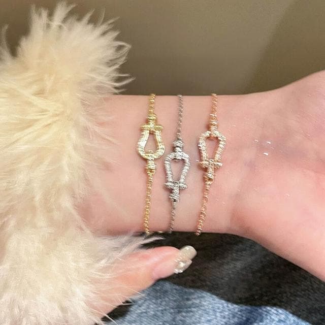 手鍊輕奢風馬蹄扣锆石手鏈女小眾設計高級感手飾ins學生閨蜜手鏈時尚百搭手鏈手環手鐲可調整大小精緻甜美手鍊情侶手繩送禮禮物