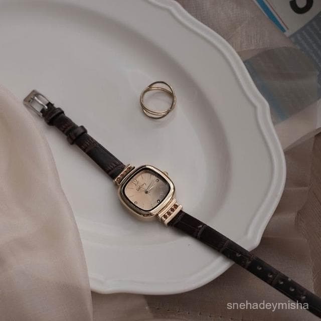 小李甄選  法國小衆手錶女複古風小方糖輕奢高級感簡約氣質2025年新款小錶盤
