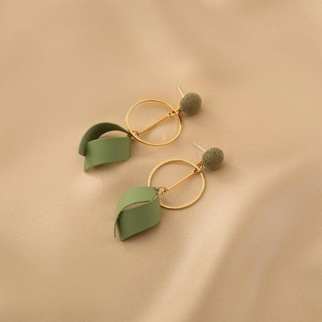 🎗飾間首飾鋪 大圓臉適合耳環女氣質女神範高級感耳墜復古港風輕奢耳飾