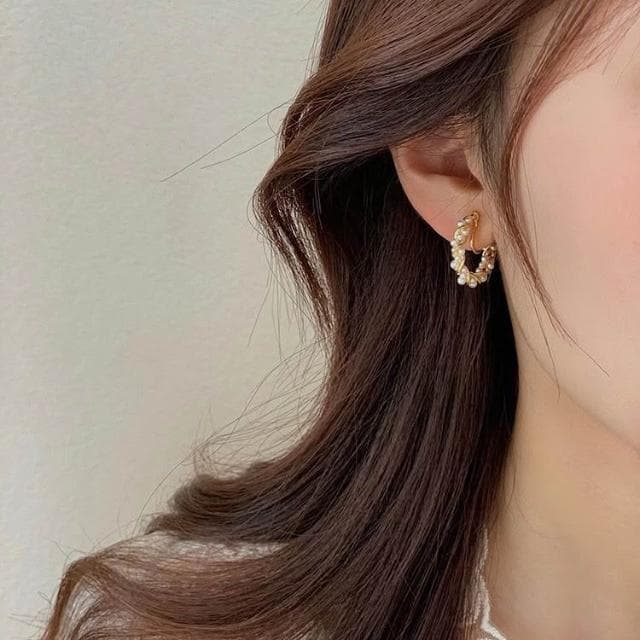 滿188出貨 韓系貝殼花朵耳環 耳夾 無耳洞 耳針 夾式耳環 盤蚊香耳夾 耳飾 耳扣 飾品 禮物 生日禮物 送朋友-11