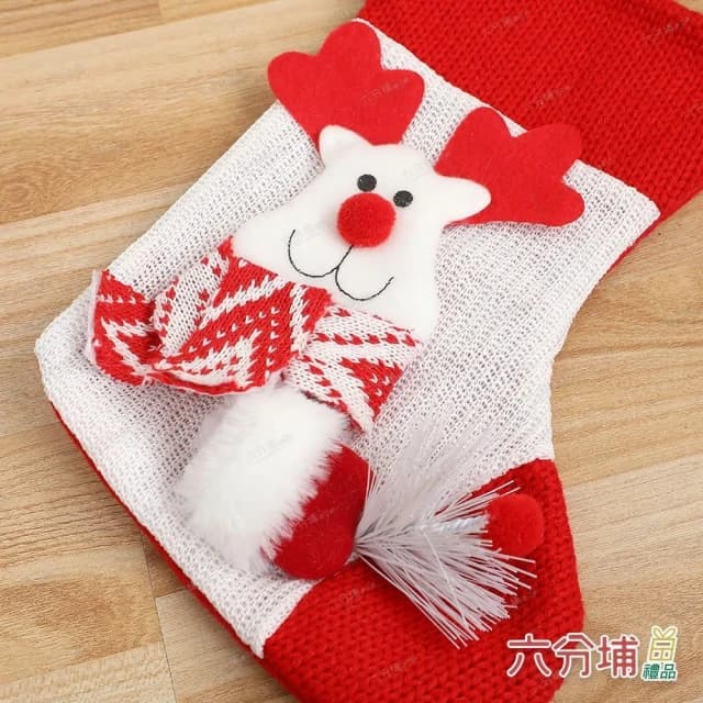 【六分埔禮品】27*18cm拿聖誕樹枝人物聖誕襪-多款任選(聖誕節擺飾耶誕節居家節慶配件節慶裝飾聖誕襪禮物襪)