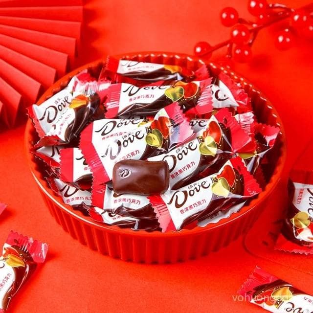 心心相印 【337.3萬人迴購該品牌】德芙4.5g香濃黑巧克力袋裝500g結婚婚慶喜糖休閒零食小喫糖果批髮