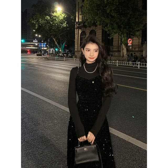 名媛宴會星空裙生日禮服裙法式復古亮片黑色吊帶裙女秋