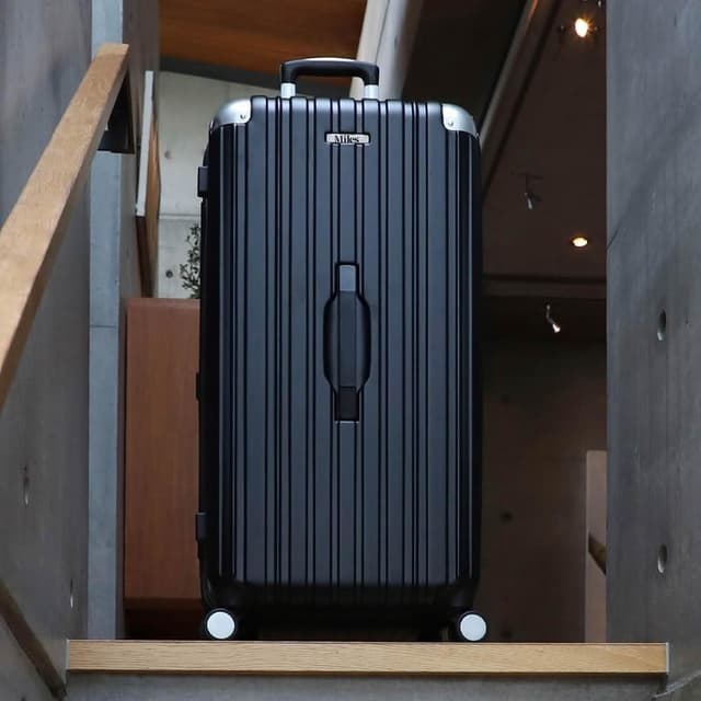 【Mr.Box】32吋大容量PC耐撞運動行李箱/胖胖箱拉鍊款/TSA海關鎖-兩色可選-雙11限定