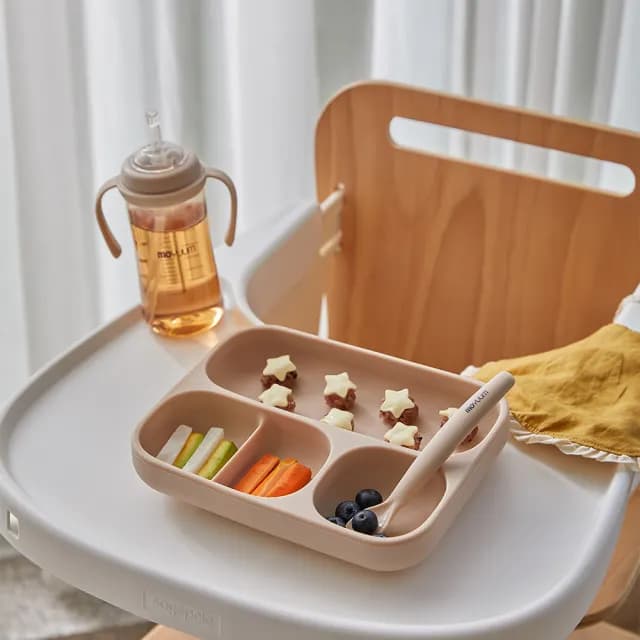 【MOYUUM】韓國 白金矽膠吸盤式餐盤盒(多款可選/兒童餐具/學習餐具)