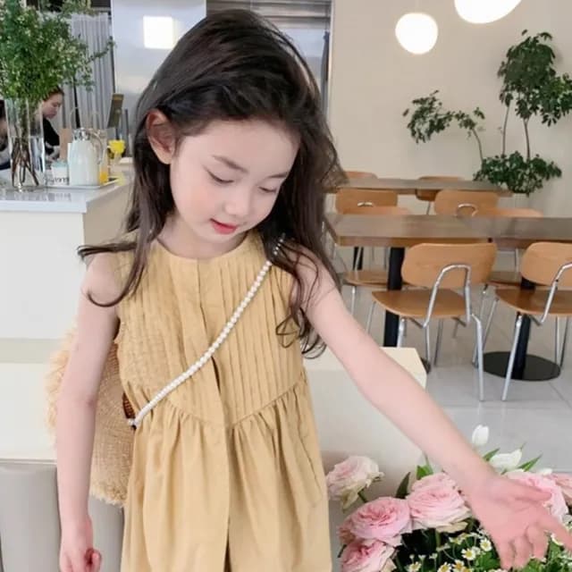 【橘魔法】素雅摺線傘擺洋裝(連身裙 連身洋裝 裙子 女童 中童 兒童 童裝)