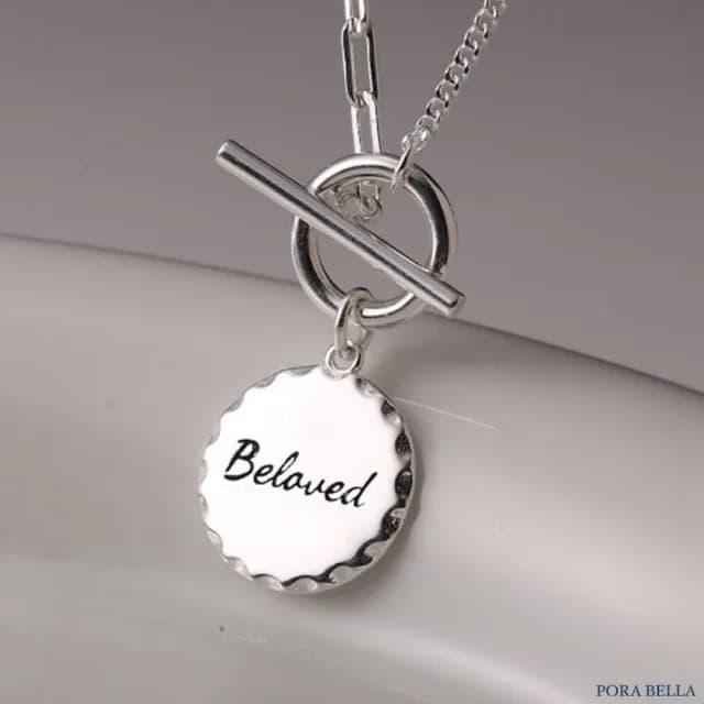 【Porabella】S925純銀 幾何圓牌字母OT扣項鍊|極簡鎖骨鍊・生日/情人節/告白禮物推薦|Necklace