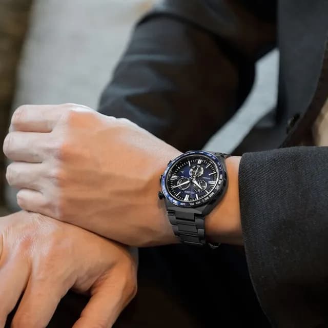 【CITIZEN 星辰】ATTESA 超級鈦 光動能 電波 計時手錶  男錶 禮物 推薦 禮物 推薦(CB5967-66L)