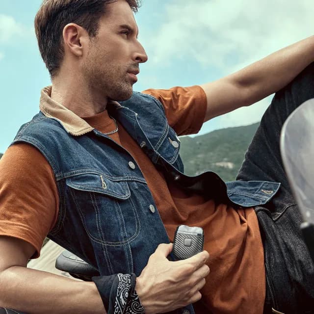 【SMASMALL 昔馬】全機水洗充電式雙刀頭電動刮鬍刀/電鬍刀(青春版精緻禮盒組-三色可選)