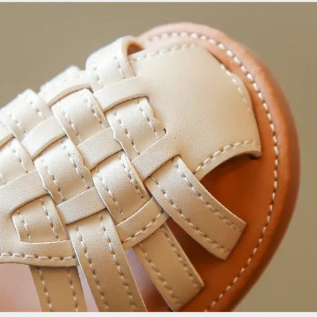 【橘魔法】包頭編織交錯簍空涼鞋(女童涼鞋 兒童涼鞋 鞋子 女童 兒童 童鞋 童裝)