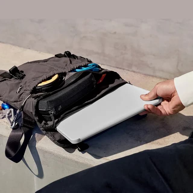 【Bellroy】隨身斜背包12L 旅行包 側背包 筆電包 禮物 送禮 推薦(炭灰色)