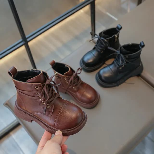 【橘魔法】率性拼接繞帶馬丁靴(皮靴 靴子 童鞋 鞋子 中性款 男童 女童 兒童 童裝)