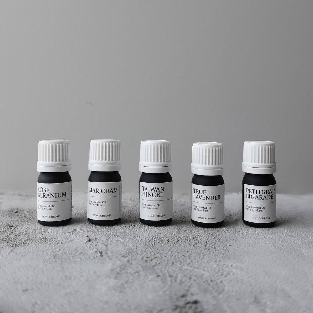 灰調|寵物友善純天然單方精油-5種香調 居家香氛首選 擴香 香薰 玫瑰天竺葵/檜木/馬鬱蘭/薰衣草/苦橙葉 免運券