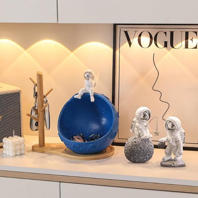 桃甜也居家生活 太空人鑰匙收納玄關擺件入戶進門鞋櫃客廳家居裝飾品喬遷新居禮物