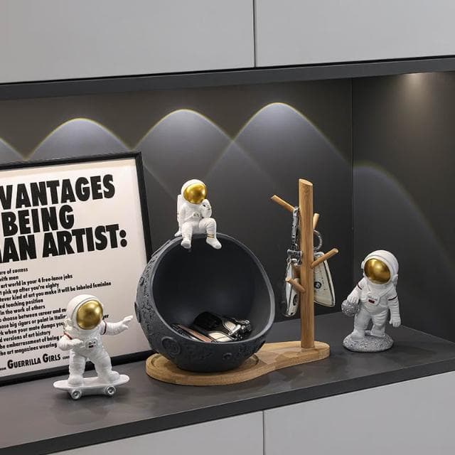 桃甜也居家生活 太空人鑰匙收納玄關擺件入戶進門鞋櫃客廳家居裝飾品喬遷新居禮物