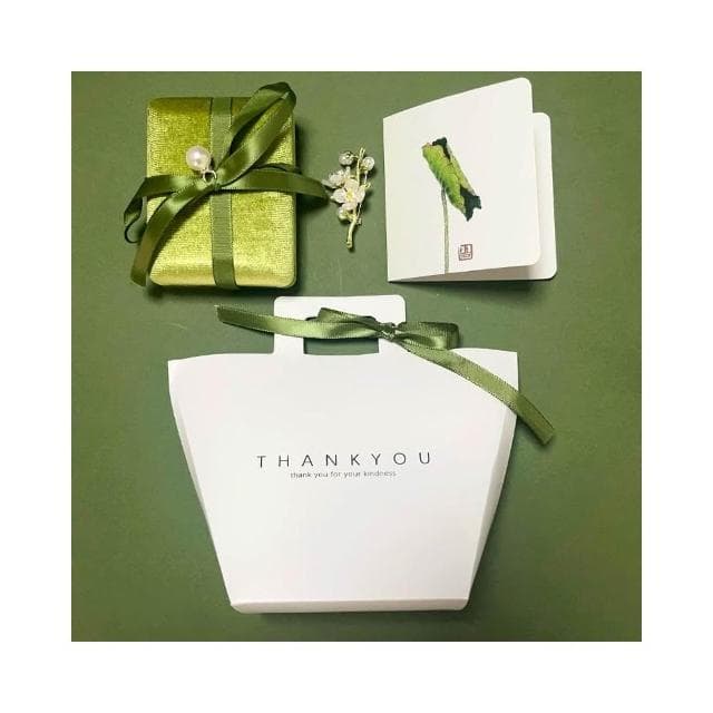 梵花 生日禮物女生送閨蜜老師媽媽女友茉莉花玉蘭花胸針18歲畢業母親節