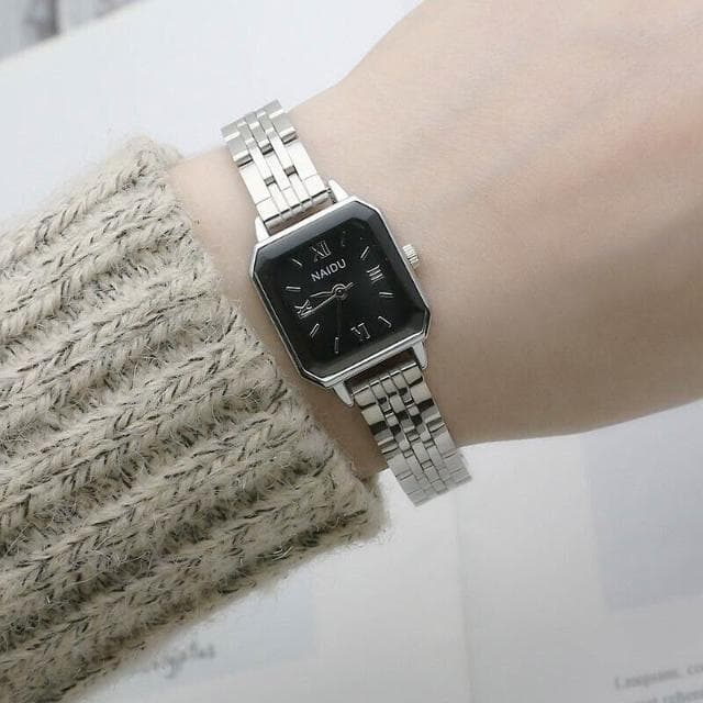 手錶女輕奢高級感精工錶女款學生簡約石英錶氣質小眾女用手錶小巧精緻女士瑞士錶高顏值精品金屬女錶國高中生鋼帶光動能腕錶