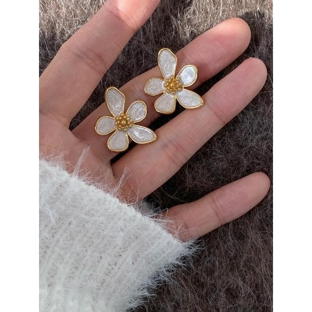 🎗飾間首飾鋪 超仙溫柔白色春夏耳環耳環高級感滴飾耳環耳飾