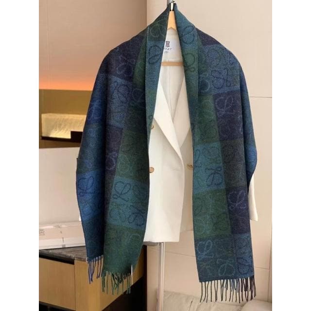 好夢想精品館  奶茶色棋牌格字母雙面羊絨圍巾女羅威提花羊毛圍脖情侶款男