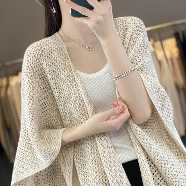 好夢想精品館  羊毛披肩鬥篷女秋冬新款護肩頸镂空圍巾潮空調房針織披肩