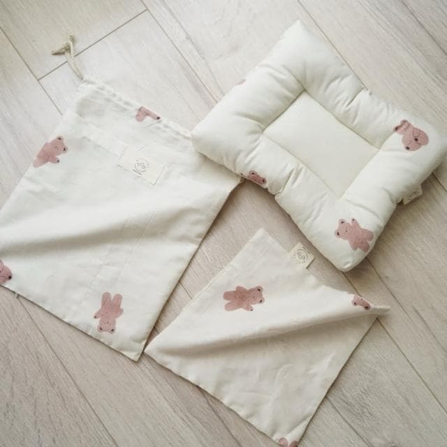 【kobemoms】台灣製 枕頭安撫組 彌月禮 新生兒禮物(安撫巾 收納袋 嬰兒枕)