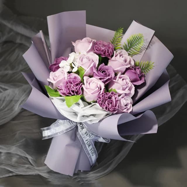 【Warm House Decor 暖和家居】節日送禮花束 (畢業花束 七夕情人節 香皂仿真花 母親節教師節 感恩花束 生日禮物 送女生禮物 康乃馨花)