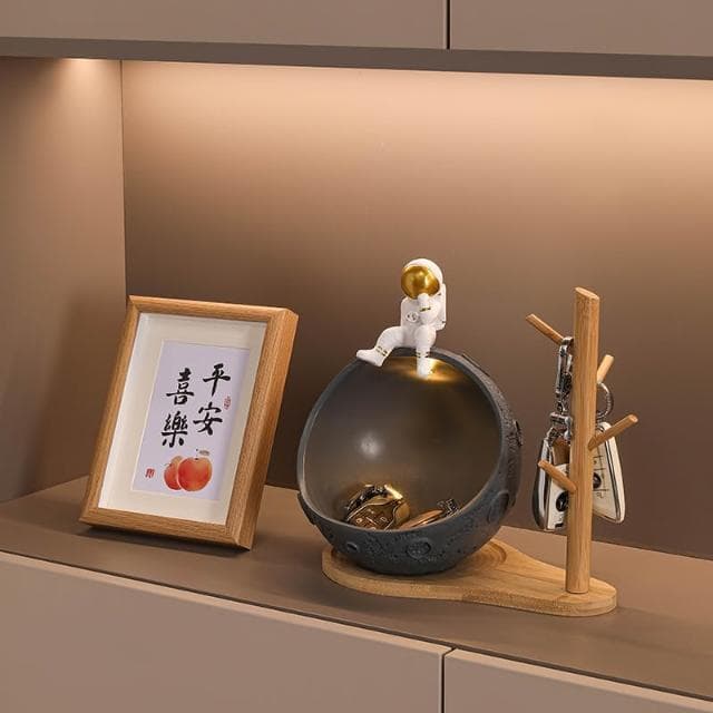 桃甜也居家生活 太空人鑰匙收納玄關擺件入戶進門鞋櫃客廳家居裝飾品喬遷新居禮物