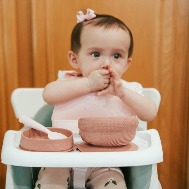 【Miniware】鉑金五感碗啟蒙禮盒-八色可選 附品牌紙袋/寶寶餐具/五感啟蒙/100%柔軟矽膠/吸盤餐具(寶寶共和國)