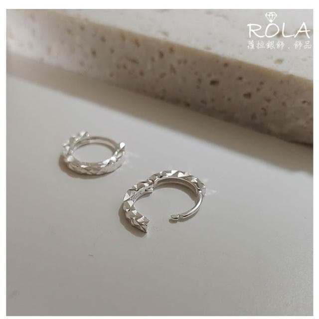 .ROLA蘿拉銀飾.飾品 “現貨當天出” //一對價// 三邊車花滿天星圓形925純銀耳針扣圓耳扣耳針耳環 易扣`