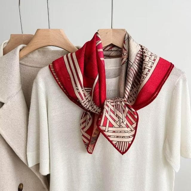 好夢想精品館 真絲小方巾羊毛圍巾三角真絲絲巾女2024新款夏季薄款護頸披肩夏天