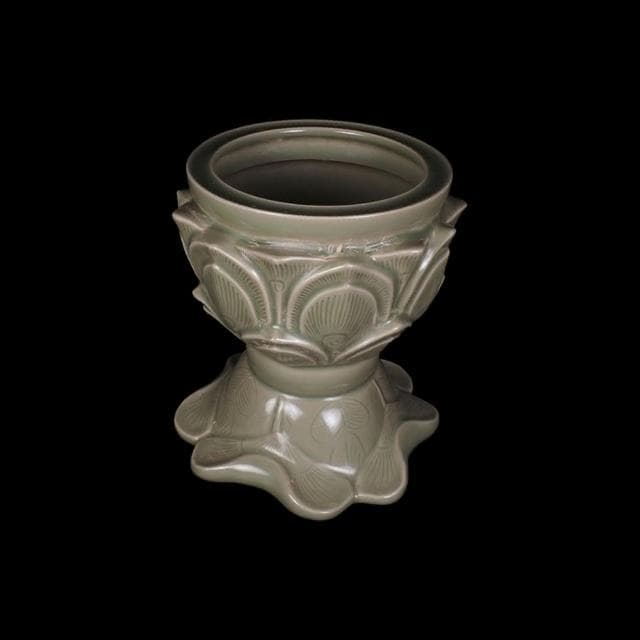 《博古珍藏》五代 越窯秘色瓷蓮花爐  早期收藏 老件瓷器  博物館級文物