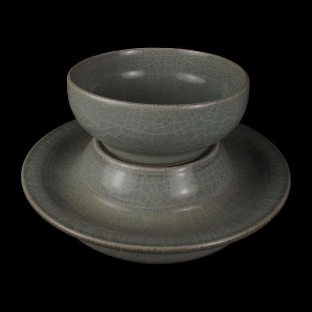 《博古珍藏》宋 官窯盞托 早期收藏 老件茶杯瓷器 博物館級文物
