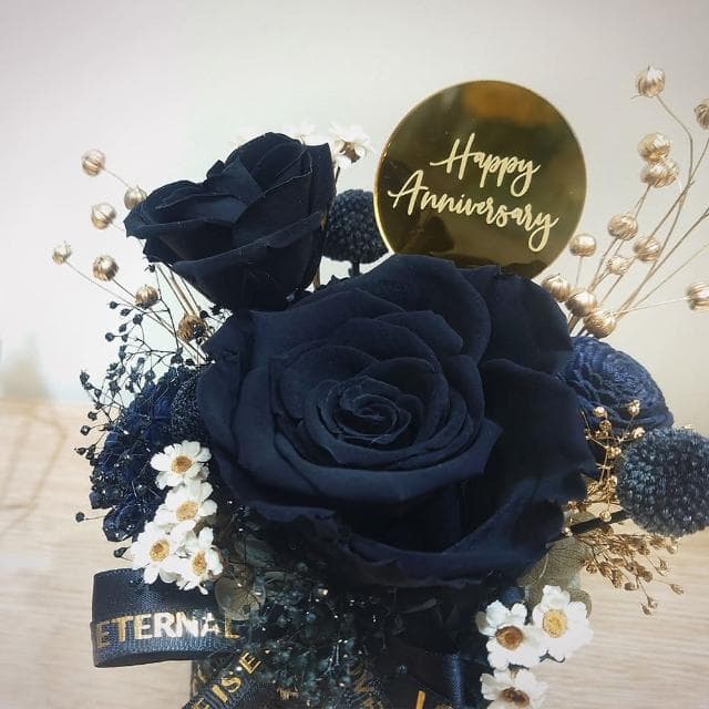 KIRA與花花藝小香風永生花盆花/最黑的夜/黑(生日禮物 情人節禮物 送禮 永生花 開幕送禮 喬遷)