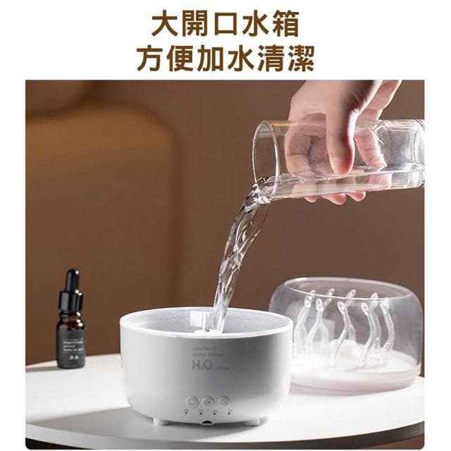【D+ 滴家】旋轉水草加濕器 大霧量水母香薰機 吐圈圈香薰機 精油噴霧器 超聲波 香氛機 炫彩旋轉水草大霧擴香加濕器 家用桌上型 七彩燈光 遙控 USB供電
