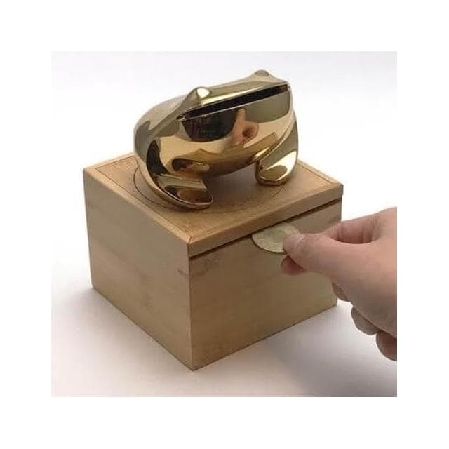 【招財揪吉】揪吉千財 招財禮盒 內附生命之花能量錢幣 入厝 搬家 開店 送禮 聚寶 發財 木盒