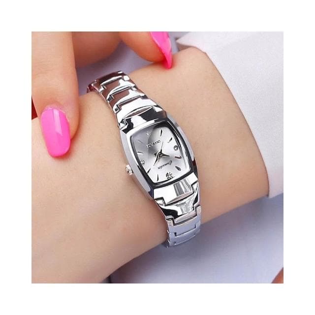 手錶女2025新款氣質小眾石英錶小巧精緻女士瑞士錶高顏值精品金屬女錶光動能腕錶輕奢高級感精工錶時尚簡約學生女用手錶