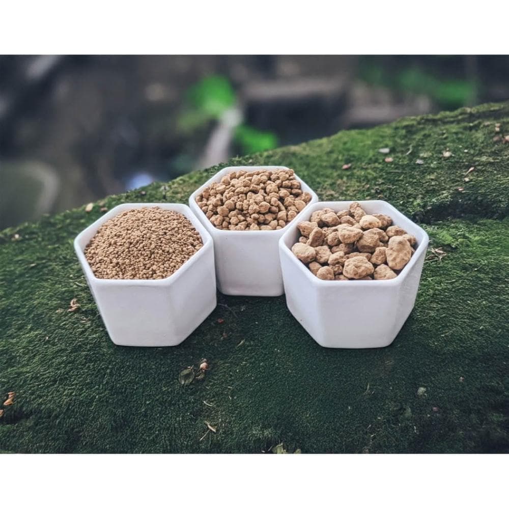 【綠色山嵐】茨城燒赤玉 赤玉土 多肉介質 多肉土 松柏盆栽用 睡蓮 碗蓮用土 多肉植物鋪面 觀葉植物介質 綠色山嵐