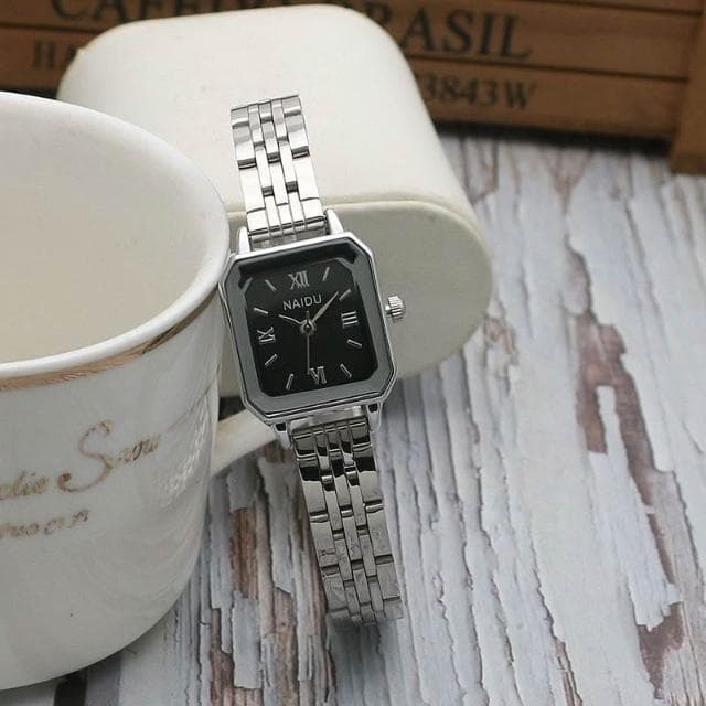 手錶女輕奢高級感精工錶女款學生簡約石英錶氣質小眾女用手錶小巧精緻女士瑞士錶高顏值精品金屬女錶國高中生鋼帶光動能腕錶