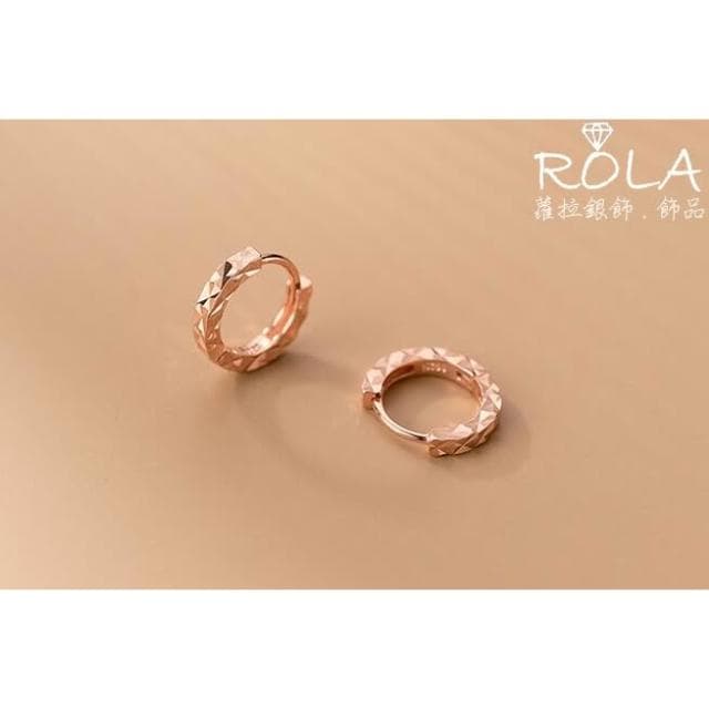 .ROLA蘿拉銀飾.飾品 “現貨當天出” //一對價// 三邊車花滿天星圓形925純銀耳針扣圓耳扣耳針耳環 易扣`